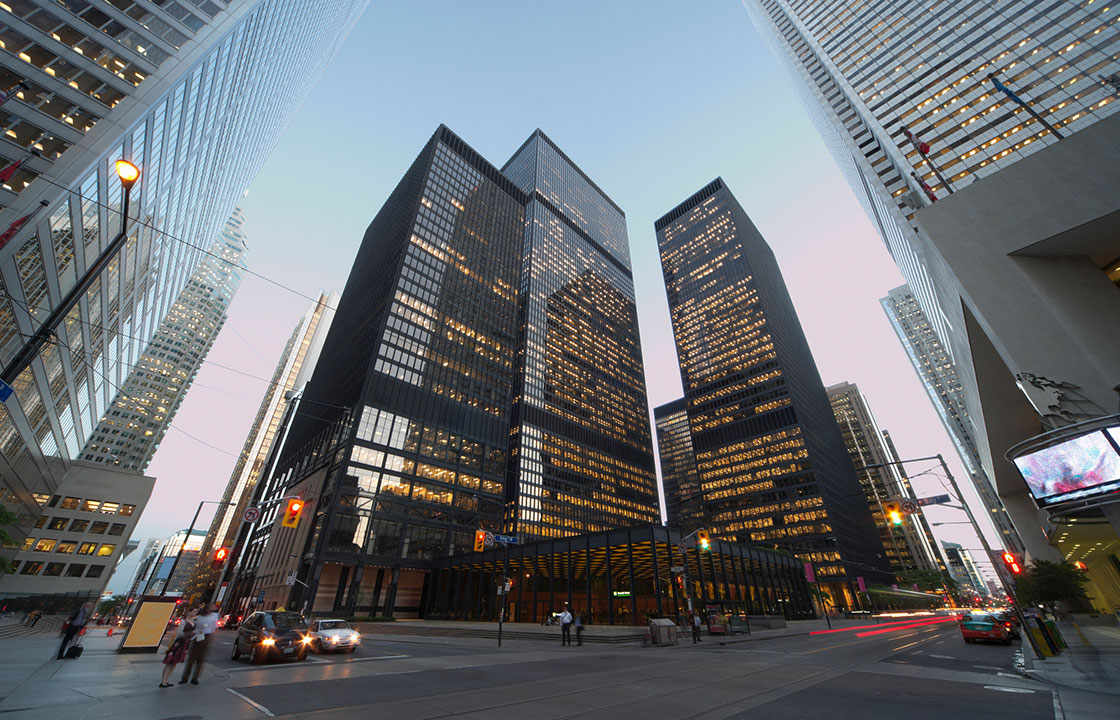 Gratte-ciels dans le quartier financier de Toronto